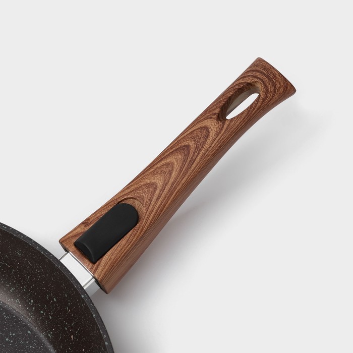 Сковорода Magistro Granit, d=28 см, съёмная ручка soft-touch, антипригарное покрытие, индукция, кованый алюминий, чёрная